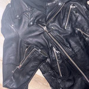 Vintage Whistles Black Genuine Leather Moto Jacket Sz 4